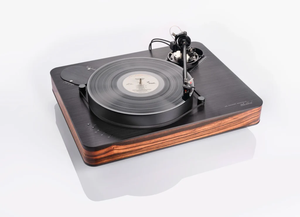 Dr. Feickert Blackbird Plattenspieler
