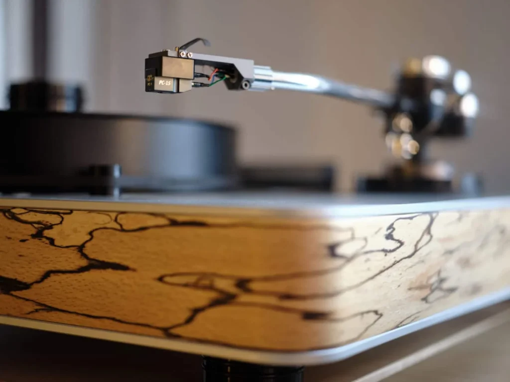 Dr. Feickert Woodpecker Plattenspieler